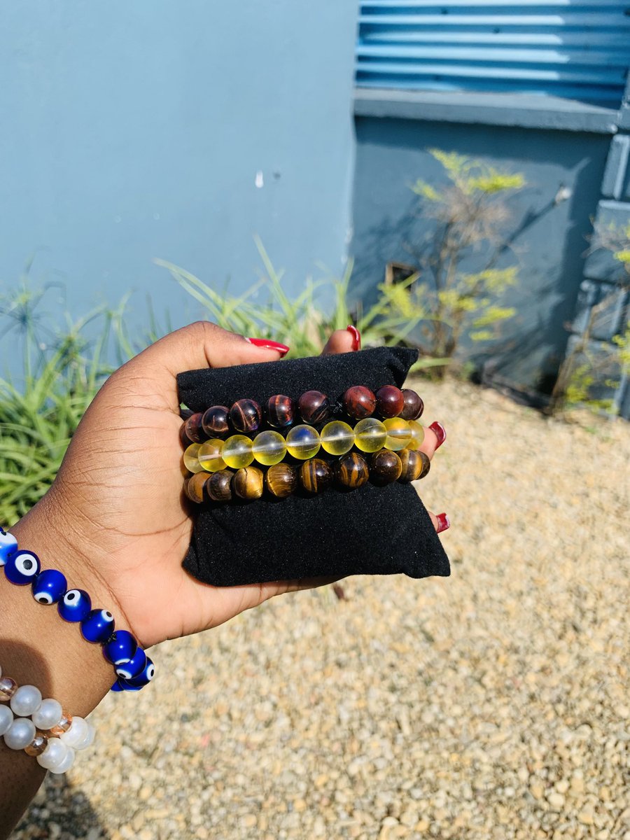 DelicesMedom's tweet photo. Je fabrique des bracelets en pierres précieuses!
4000Fcfa le bracelet 

📞656464756
📍Douala https://t.co/Qpl8CUsadY