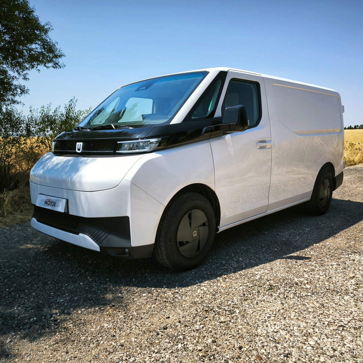 suprmotoronline's tweet photo. 🚐💨 Probamos la Farizon SuperVan 2025 L1H1: una furgoneta eléctrica que quiere cambiar las reglas del juego. ¿Cómo se siente al volante durante una semana? Te lo contamos en este hilo 👇
#FarizonSuperVan #MovilidadElectrica https://t.co/BNDLGRcFyS