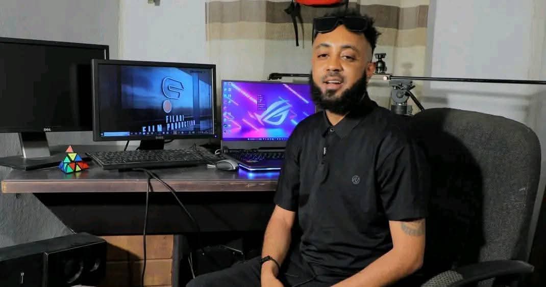 lily_tesfay's tweet image. ዝረኣኹምዎ ዓይንኹም ይብራህ  🙏
ፊላሪ ምሸት ካብ ስራሕ ናብ ገዛይ ይመጽእ ኣለኹ ምስ በለ ብድሕሪኡ ሳልሳይ መዓልቲገይሩ ድሃዩ የለን ፊላሪ lብጣዕሚ ቅኑዕ ናይ ስራሕ ሰብ እዩ  እንታይ እዩ ገጢሙዎ ናበይ ኣትዩ ግን ምንም የለን 
ጽቡቕካ የስመዐና ፊላሪ