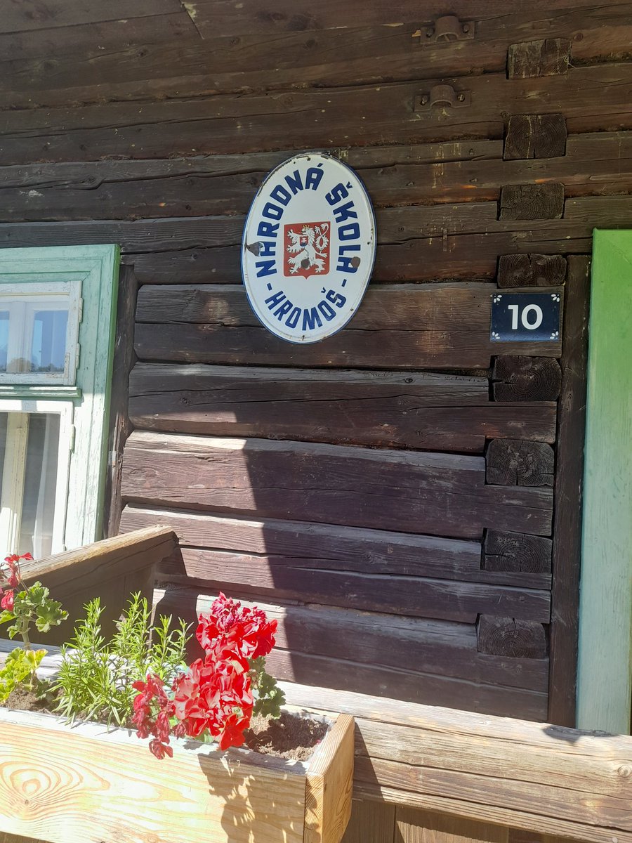 1925 Slovak school at the scansen at Stara Lubovna.