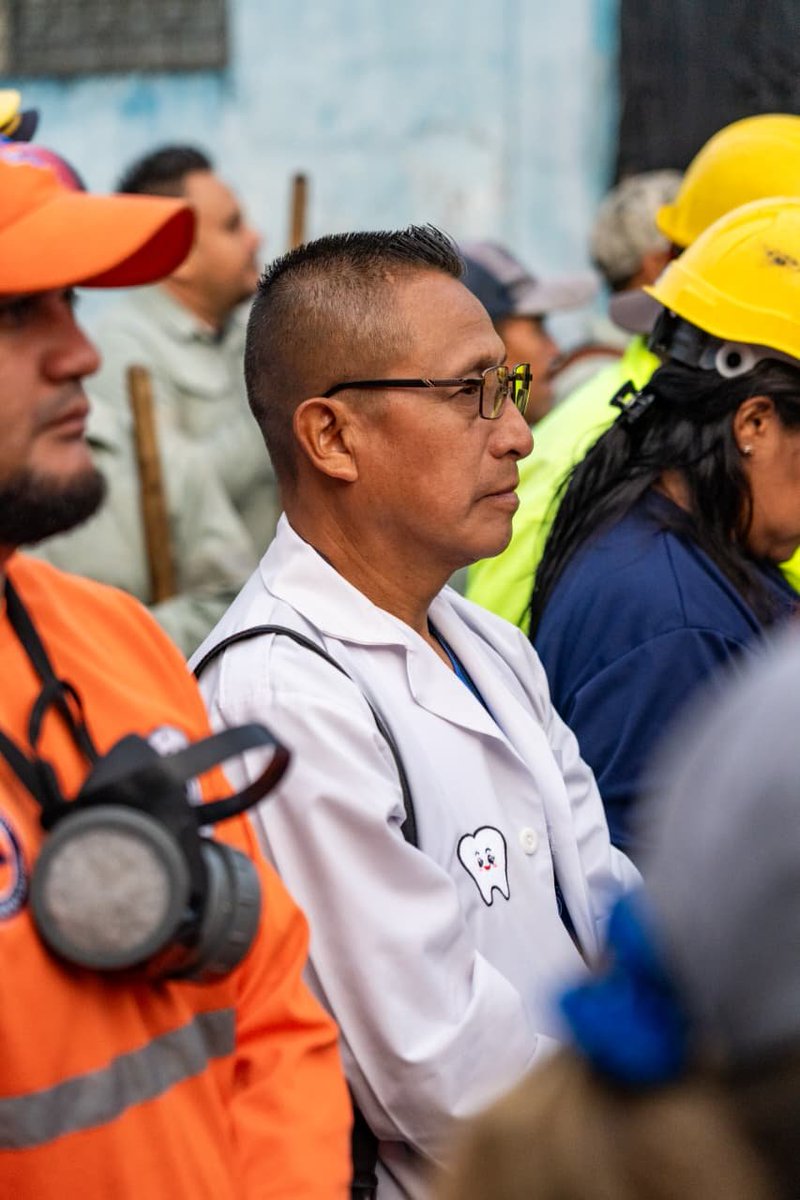 <a href="/whernandezsv/">Willian Hernández</a>: “Para actuar oportunamente ante las incidencias que puedan generar las fuertes tormentas, 1,000 empleados municipales ya realizan trabajos preventivos y de mitigación. Las lluvias y vientos previstos podrían provocar caídas de árboles, inundaciones urbanas,