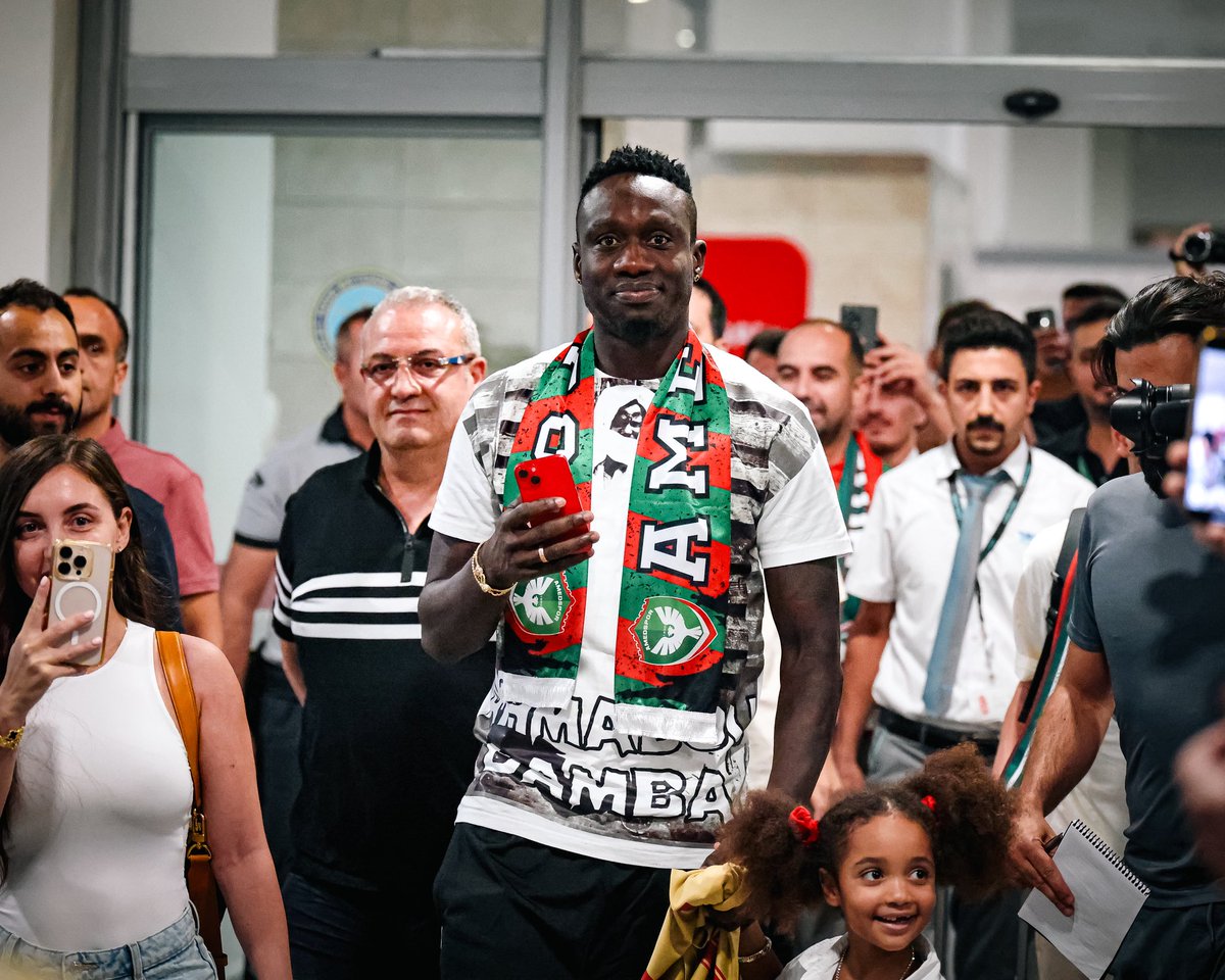 Amed Sportif Faaliyetlerê bi Mbaye Diagne re ji bo 2 salan li hev kir.

Diagne: Hedefa min herî kêm 25 gol e.