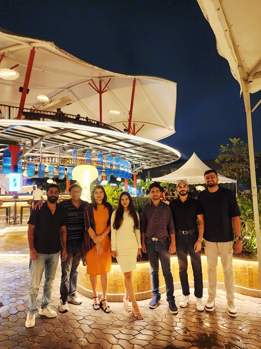 IntellinezSys's tweet image. ✨ The Bangalore team of @Intellinez Systems brought the vibes!

A night of laughter, connection &amp;amp; celebration at our team dinner party. 🥂

#IntellinezSystemsBangalore #TeamIntellinez #LifeAtIntellinez #WorkplaceCulture #DinnerParty