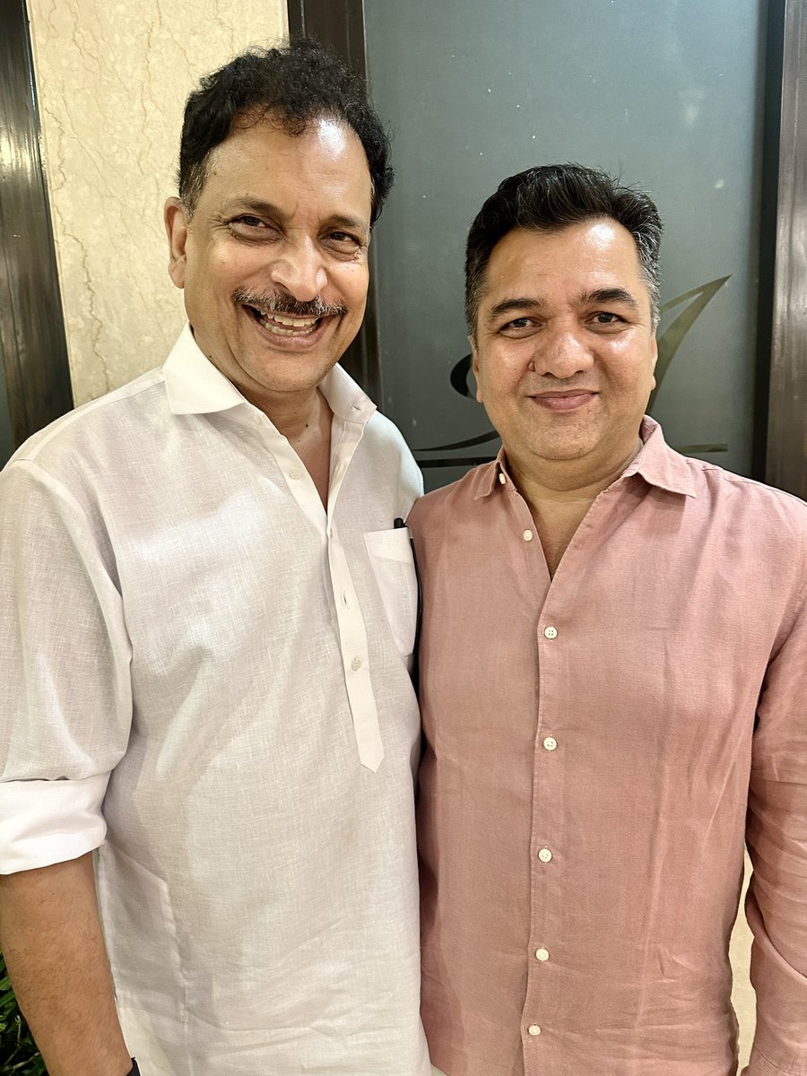 Balendu Singh Shekhawat (@balendusinghinc) on Twitter photo कांस्टीट्यूशन क्लब ऑफ इंडिया 🇮🇳के सचिव पद पर निर्वाचित होने पर भारतीय संसद के वरिष्ठ, अनुभवी सांसद आदरणीय श्री राजीव प्रताप रूडी जी को कोटि-कोटि बधाई एवं शुभकामनाएं।
💐🙏
बालेन्दु सिंह शेखावत
<a href="/RajivPratapRudy/">Rajiv Pratap Rudy</a> कांस्टीट्यूशन क्लब ऑफ इंडिया 🇮🇳के सचिव पद पर निर्वाचित होने पर भारतीय संसद के वरिष्ठ, अनुभवी सांसद आदरणीय श्री राजीव प्रताप रूडी जी को कोटि-कोटि बधाई एवं शुभकामनाएं।
💐🙏
बालेन्दु सिंह शेखावत
<a href="/RajivPratapRudy/">Rajiv Pratap Rudy</a>