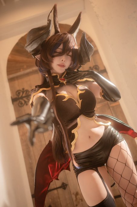 Twitterのコスプレ画像18