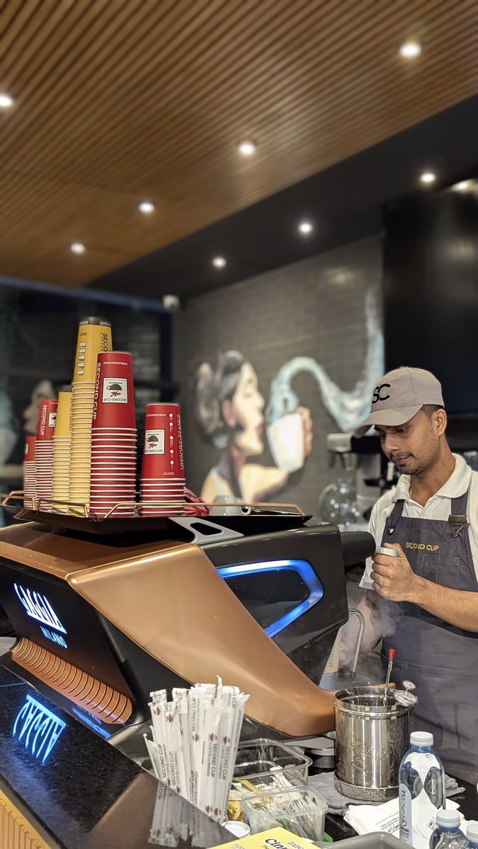 Come on in! Our baristas are ready to serve you with the best #SecondCupGlobal drinks! #mysecondcup  #BaristaLife #CafeExperience