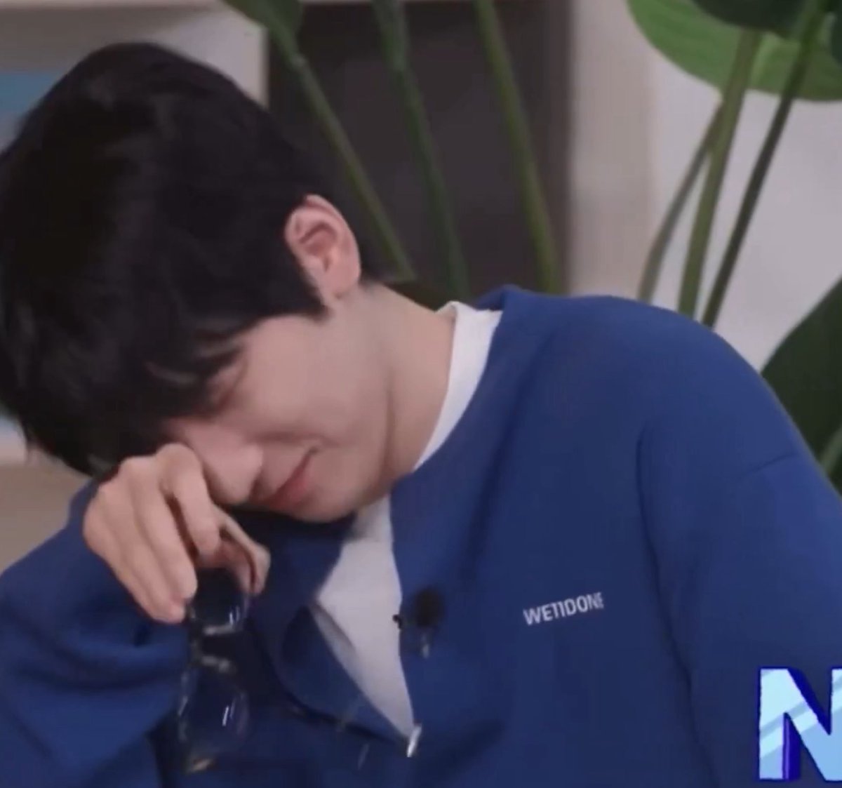 고잉 원우 소식에 따흐흑 상태됨 … 보구싶었다 😭