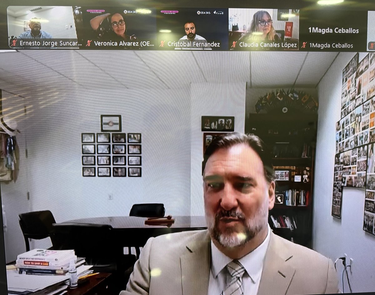 <a href="/gerardodeicaza/">Gerardo de Icaza</a> clausura Taller virtual IA organizado por <a href="/OEA_oficial/">OEA</a> +100 participantes <a href="/LenisGarciaG/">Lenis Garcia</a> <a href="/WellSepulveda/">Well Sepulveda</a> de <a href="/juntacentral/">JCE</a> Mario Nuñez, Johnny Rivera, <a href="/Suedileon/">Suedi León Jiménez</a> super interesante y novedoso Felicidades! Bien logrado!