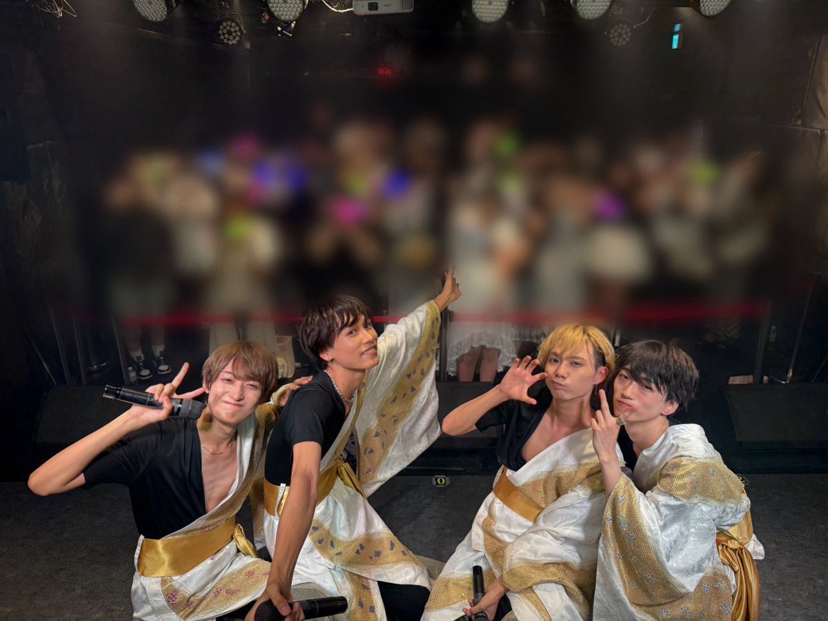 2024.05.18のデビューから、約1年3ヶ月
という短い期間ではありましたが、たくさん
ご声援をいただきありがとうございました。

　　＼　以上！えと✩わーるでした　／

　　　　　　　　　　　　~ 2025.08.12 𖤐 ̖́-