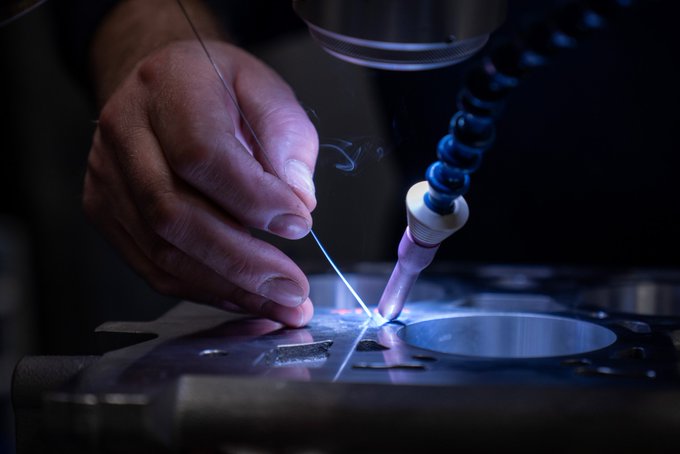 New #laserwelding room completed and operational 
#laserwelder #precisionengineering #ukmfg