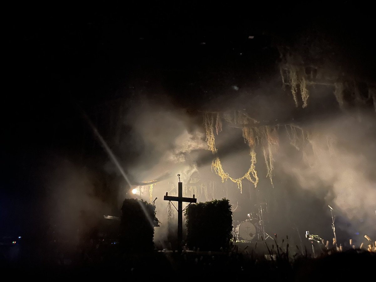 she just sent me her location bruh what is this