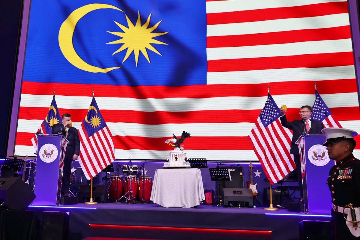 At our annual Independence Day Reception, Ambassador Kagan thanked the Guest of Honor, Datuk Seri Amir Hamzah Azizan, Malaysia’s Finance Minister II, and underscored the historic and enduring economic, security, and people-to-people ties that bind the United States and Malaysia.