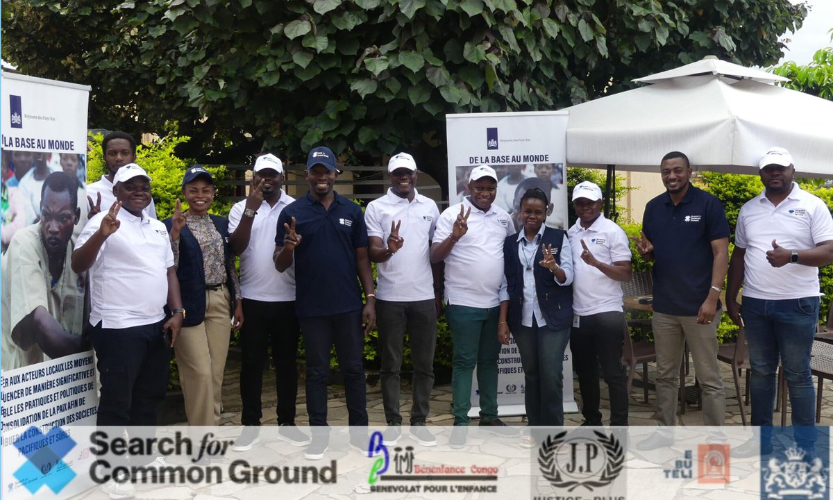 Bunia, 11-12 août — Les partenaires #G2G et l’équipe @SFCG ont renforcé leurs compétences en rédaction de rapports axés sur les résultats, collecte &amp; présentation des données, et harmonisation des pratiques de reporting.
Pour un suivi de projet plus pertinent &amp; impactant.
#G2G