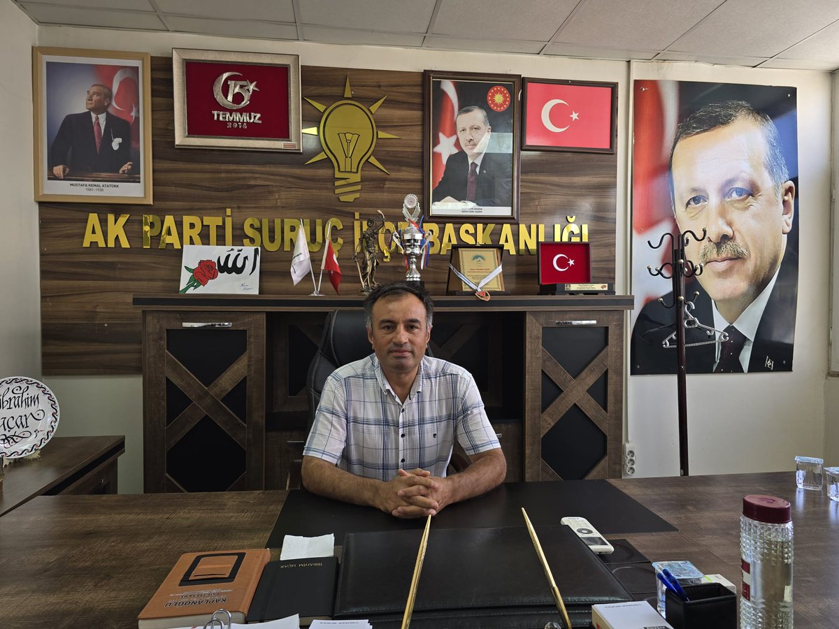 Ak Parti Suruç İlçe Başkanlığı (@ak_suruc) on Twitter photo SURUÇ İÇİN
📍AK Parti Suruç İlçe Başkanlık Bina Nöbetçimiz
Yönetim Kurulu Üyemiz
Fethi Akaslan
İletişim
☎️05445450446
<a href="/RTErdogan/">Recep Tayyip Erdoğan</a> <a href="/akpartiurfa/">AK PARTİ ŞANLIURFA</a> <a href="/milhamigunbegi/">M.İlhami GÜNBEGİ</a> <a href="/ibrahimucar89/">İbrahim Uçar</a> <a href="/ihalilesiyok/">İbrahim Halil EŞİYOK</a> <a href="/SbrKnk/">Sabri KONAK</a> <a href="/avgonulkurt/">Av. Gönül KURT KURUCU</a> <a href="/acarfaruka/">Faruk Acar</a> <a href="/abuyukgumus/">Ahmet Büyükgümüş</a> <a href="/bybekirbozdag/">Bekir Bozdağ</a> SURUÇ İÇİN
📍AK Parti Suruç İlçe Başkanlık Bina Nöbetçimiz
Yönetim Kurulu Üyemiz
Fethi Akaslan
İletişim
☎️05445450446
<a href="/RTErdogan/">Recep Tayyip Erdoğan</a> <a href="/akpartiurfa/">AK PARTİ ŞANLIURFA</a> <a href="/milhamigunbegi/">M.İlhami GÜNBEGİ</a> <a href="/ibrahimucar89/">İbrahim Uçar</a> <a href="/ihalilesiyok/">İbrahim Halil EŞİYOK</a> <a href="/SbrKnk/">Sabri KONAK</a> <a href="/avgonulkurt/">Av. Gönül KURT KURUCU</a> <a href="/acarfaruka/">Faruk Acar</a> <a href="/abuyukgumus/">Ahmet Büyükgümüş</a> <a href="/bybekirbozdag/">Bekir Bozdağ</a>