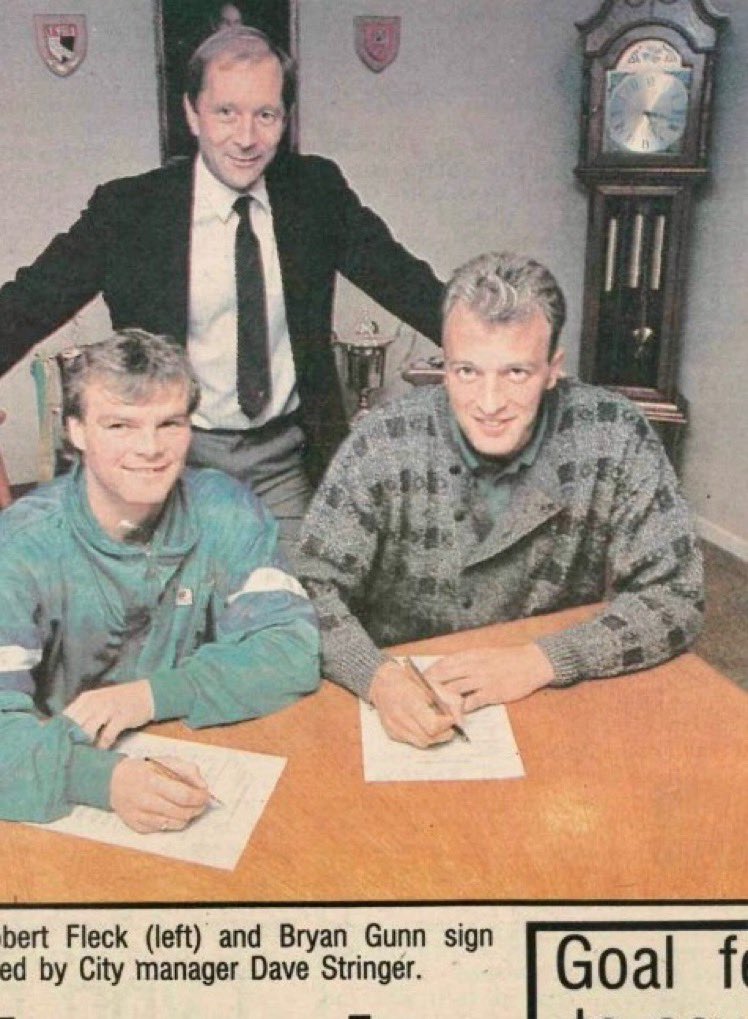 Sorry Flecky been on my travels - a belated happy 6️⃣0️⃣th birthday to one of <a href="/NorwichCityFC/">Norwich City FC</a> best ever purchases!! 💛🏴󠁧󠁢󠁳󠁣󠁴󠁿💚