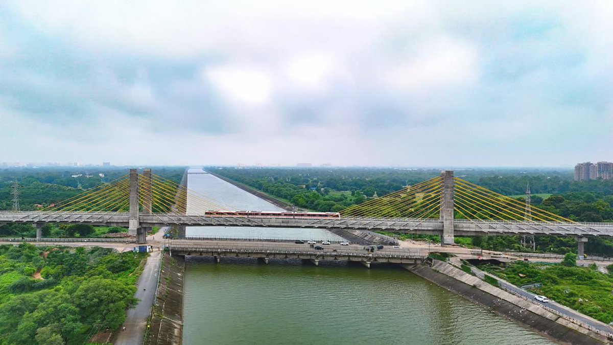 LetsTalkAmdavad's tweet image. Ahmedabad - Gandhinagar Metro Hits Record Ridership with 44 Lakh Passengers in July 2025
 Gujarat Metro Rail Corporation #GMRC @MetroGMRC 
#LetsTalkCity
#Ahmedabad #Amdavad #Gujarat #AhmedabadMetro #Travel
bit.ly/4mKFPUF
Via deshgujarat.com