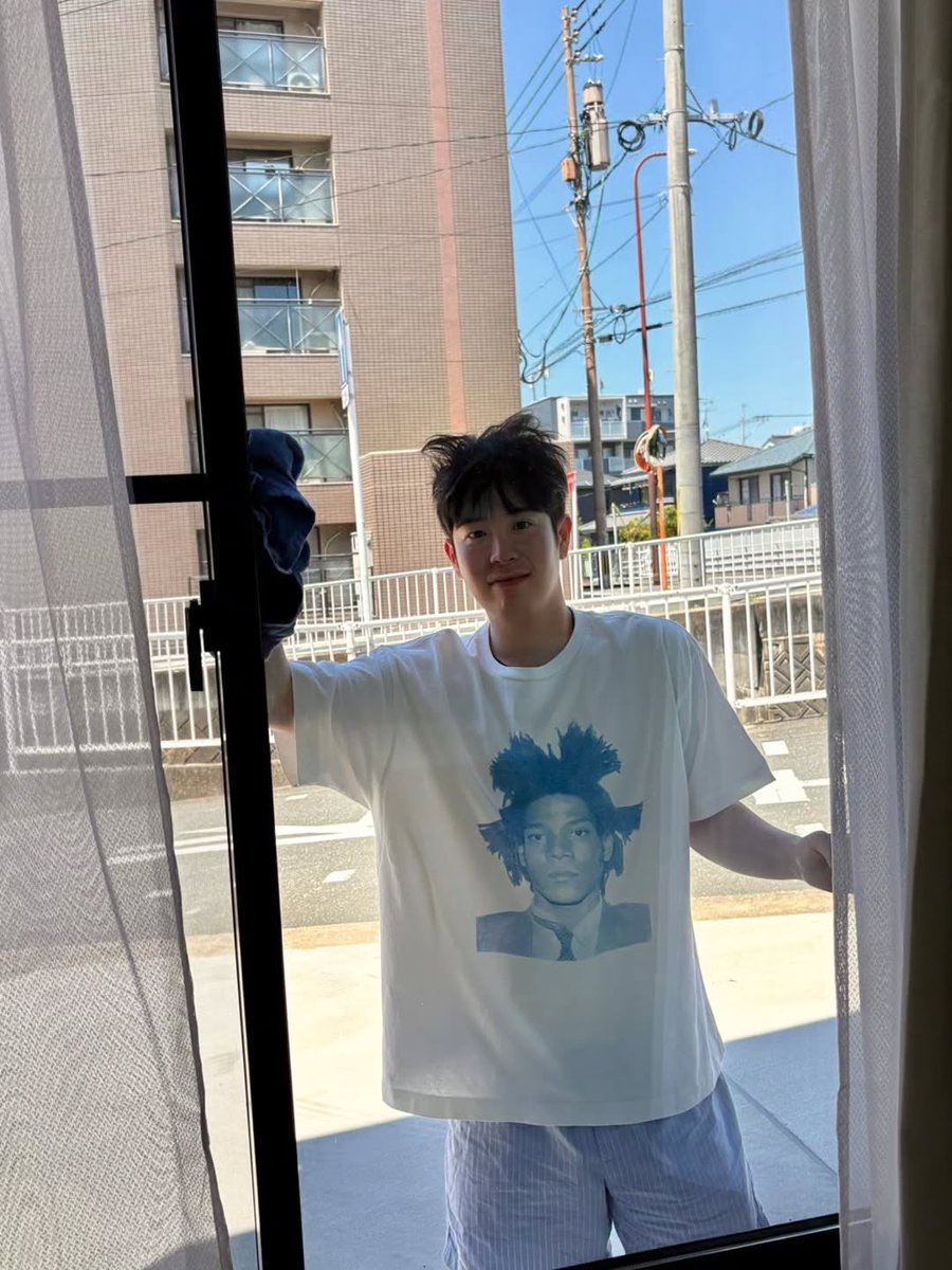 낼루미 tweet media
