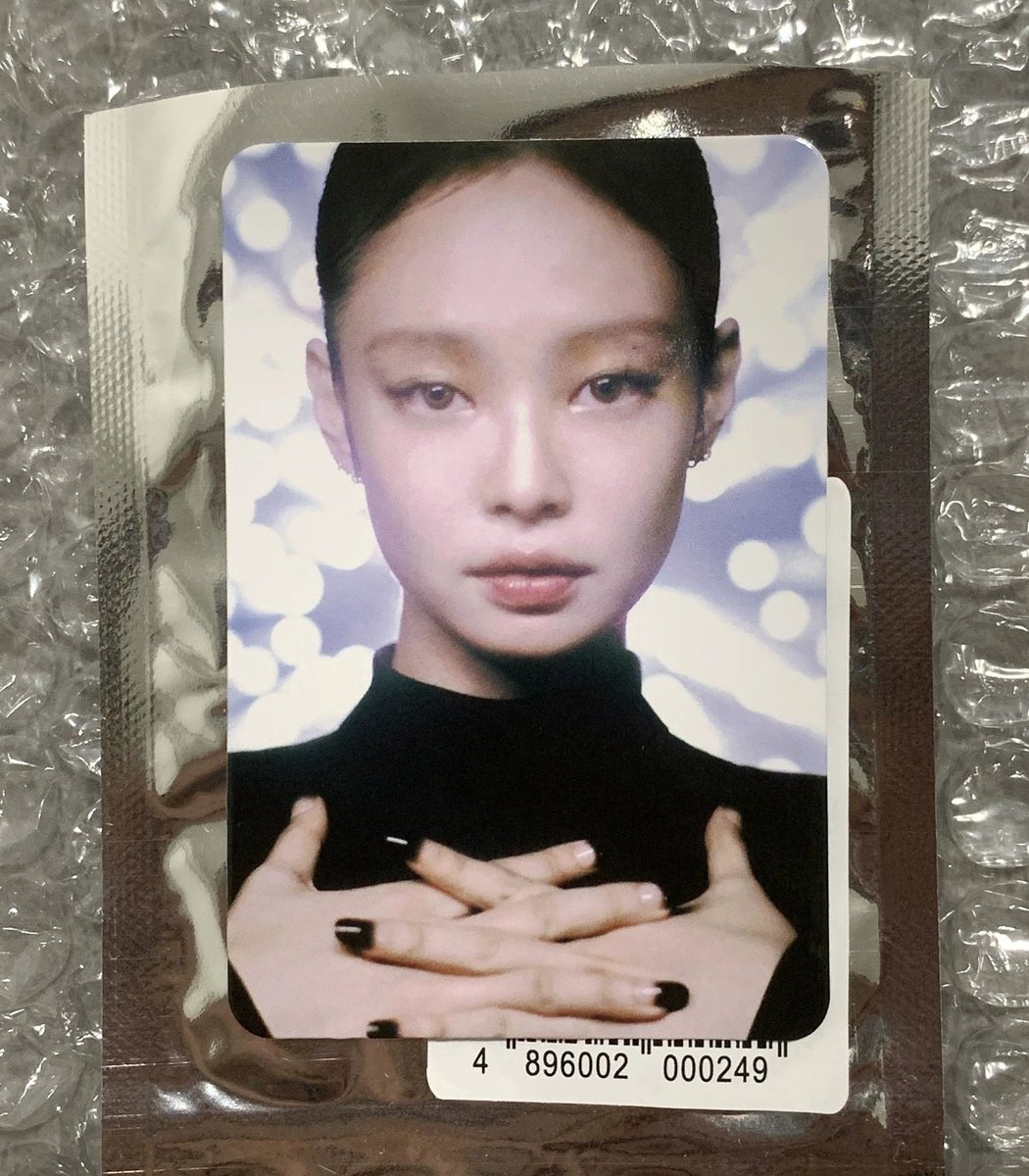 randomtots5089's tweet photo. wts lfb ph

Jennie Limited Edition Photocard- 
L: 680, R: 550
-payo to secure
❌ impatient, sensitive ❌

blackpink jennie jisoo lisa rosé ruby pc poca photocard sell red haired nini https://t.co/CvZbunJKjD