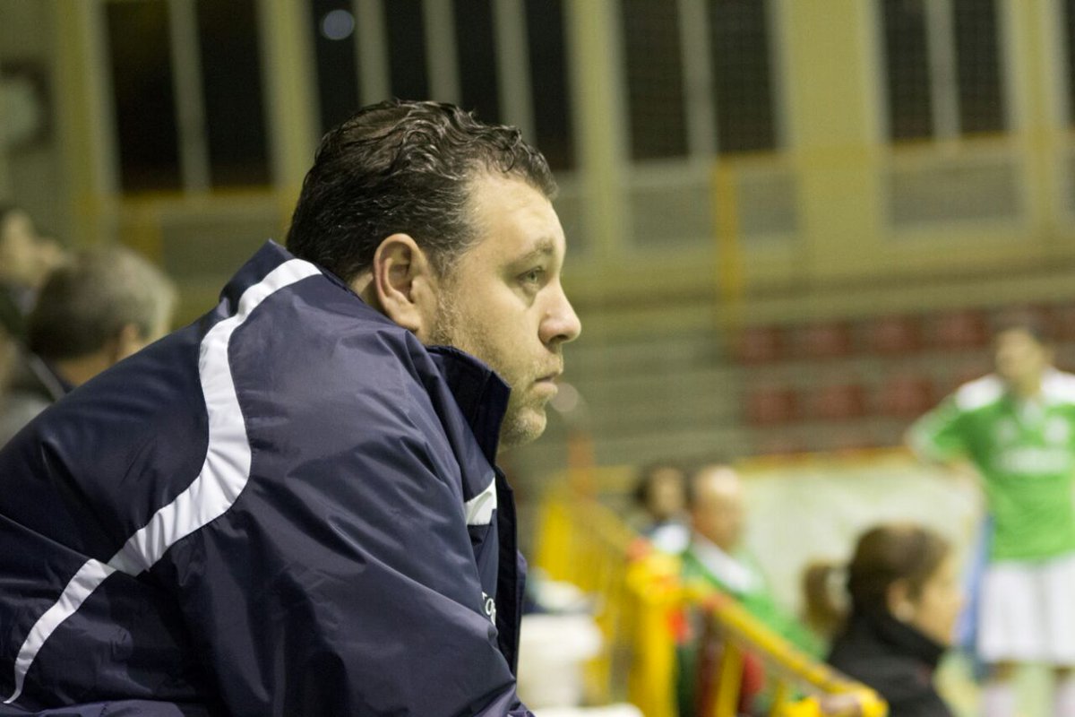 CD CÓRDOBA-CAJASUR FSF (@cordobafs) on Twitter photo COMUNICADO | Rafa García, nuevo entrenador del Deportivo Córdoba FS 💚
El técnico cordobés regresa a la que fue su casa entre 2006 y 2008, donde dirigió al equipo en Primera división 🔝
Bienvenido de nuevo, <a href="/RafaGarcia1975/">Rafa Garcia 🇪🇸 🇳🇬🇪🇦</a> ! 🫡 COMUNICADO | Rafa García, nuevo entrenador del Deportivo Córdoba FS 💚
El técnico cordobés regresa a la que fue su casa entre 2006 y 2008, donde dirigió al equipo en Primera división 🔝
Bienvenido de nuevo, <a href="/RafaGarcia1975/">Rafa Garcia 🇪🇸 🇳🇬🇪🇦</a> ! 🫡