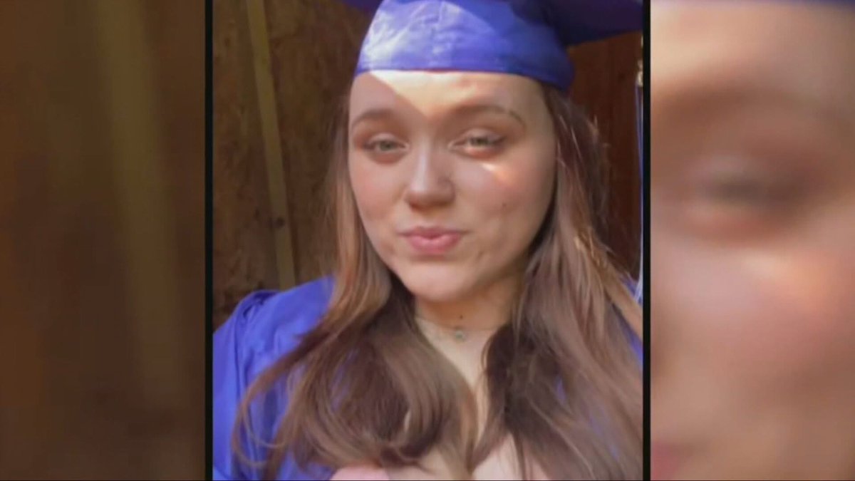 Mario Hilario (@nbc10_mario) on Twitter photo ONLY ON 10: an exclusive interview with the sister of a pregnant Rehoboth teen who’s missing. <a href="/AButtacavoliTV/">Abbey Buttacavoli</a> is live on <a href="/NBC10/">NBC 10 WJAR</a> Sunrise with what she’s saying about the case
turnto10.com/news/local/fam… ONLY ON 10: an exclusive interview with the sister of a pregnant Rehoboth teen who’s missing. <a href="/AButtacavoliTV/">Abbey Buttacavoli</a> is live on <a href="/NBC10/">NBC 10 WJAR</a> Sunrise with what she’s saying about the case
turnto10.com/news/local/fam…