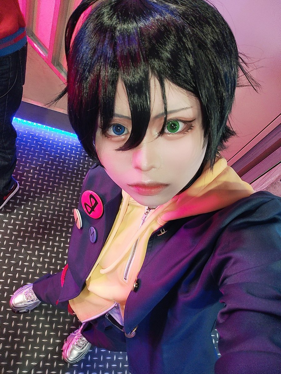 おそくほー！！
初めてのスタジオ撮影でしたがめちゃめちゃ楽しかったです‼️‼️‼️
みんな顔が良すぎる😭💕💕💕💕
#俺こそがブクハマ0813