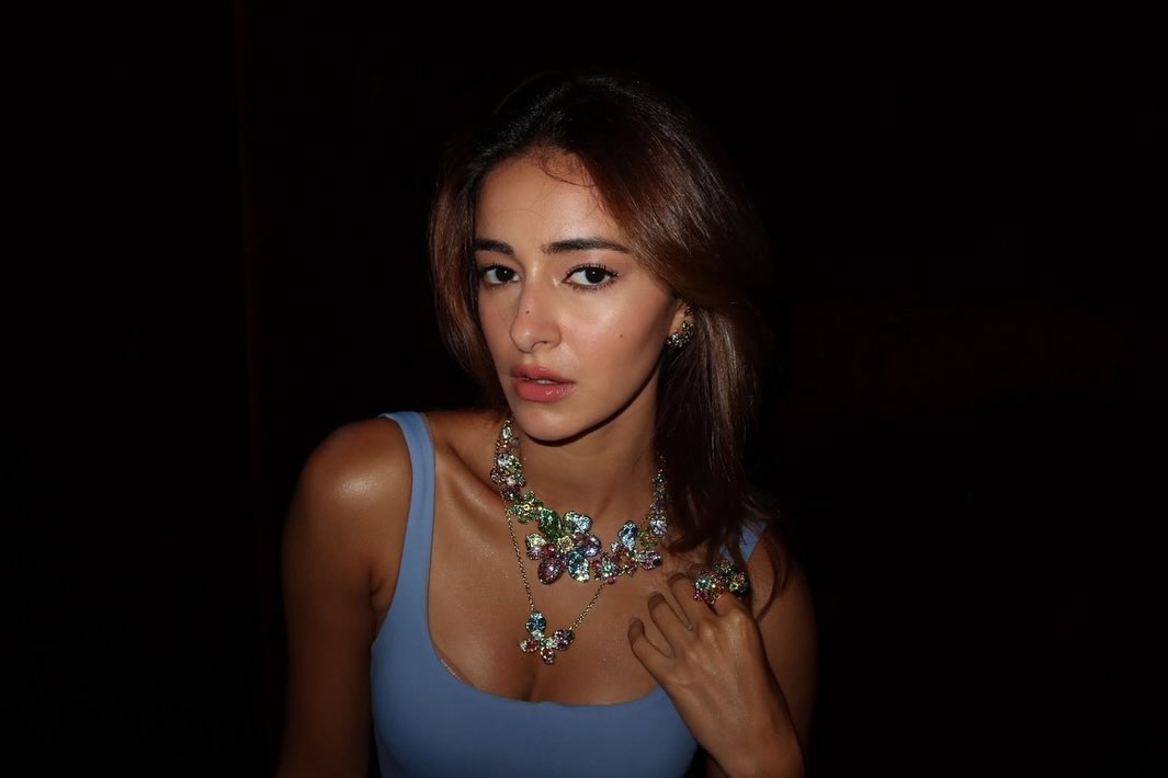 Ananya Panday, Ananya Panday selfie, Bollywood celebrities, celebrity news, viral selfies, Bollywood style, trending Bollywood photos, Ananya Panday latest, Bollywood updates, viral celebrity moments