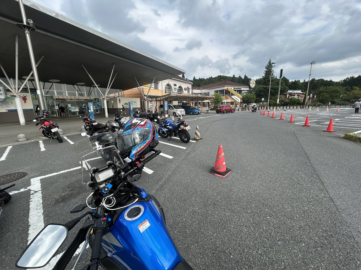 a76472680's tweet photo. バイク乗ったどー
針テラスまで行って帰ってきた〜 https://t.co/HgDGbh69HM