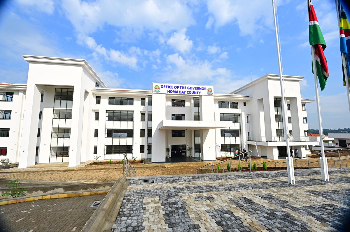 WilliamsRuto's tweet photo. We applaud Governor Gladys Wanga for being innovative in striking a partnership that has delivered the County Government of Homa Bay Headquarters.

This world-class facility signals our focus to ensuring Counties remain effective and efficient in working for wananchi.

Officially opened the Homa Bay County Government Headquarters. 

Later at the Homa Bay County Arboretum, opened the Ugatuzi Amphitheatre.
