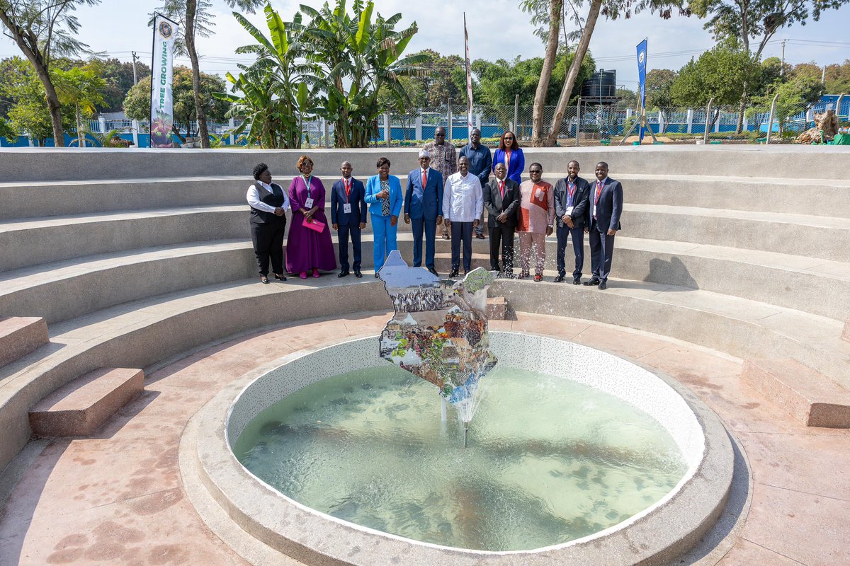 WilliamsRuto's tweet photo. We applaud Governor Gladys Wanga for being innovative in striking a partnership that has delivered the County Government of Homa Bay Headquarters.

This world-class facility signals our focus to ensuring Counties remain effective and efficient in working for wananchi.

Officially opened the Homa Bay County Government Headquarters. 

Later at the Homa Bay County Arboretum, opened the Ugatuzi Amphitheatre.