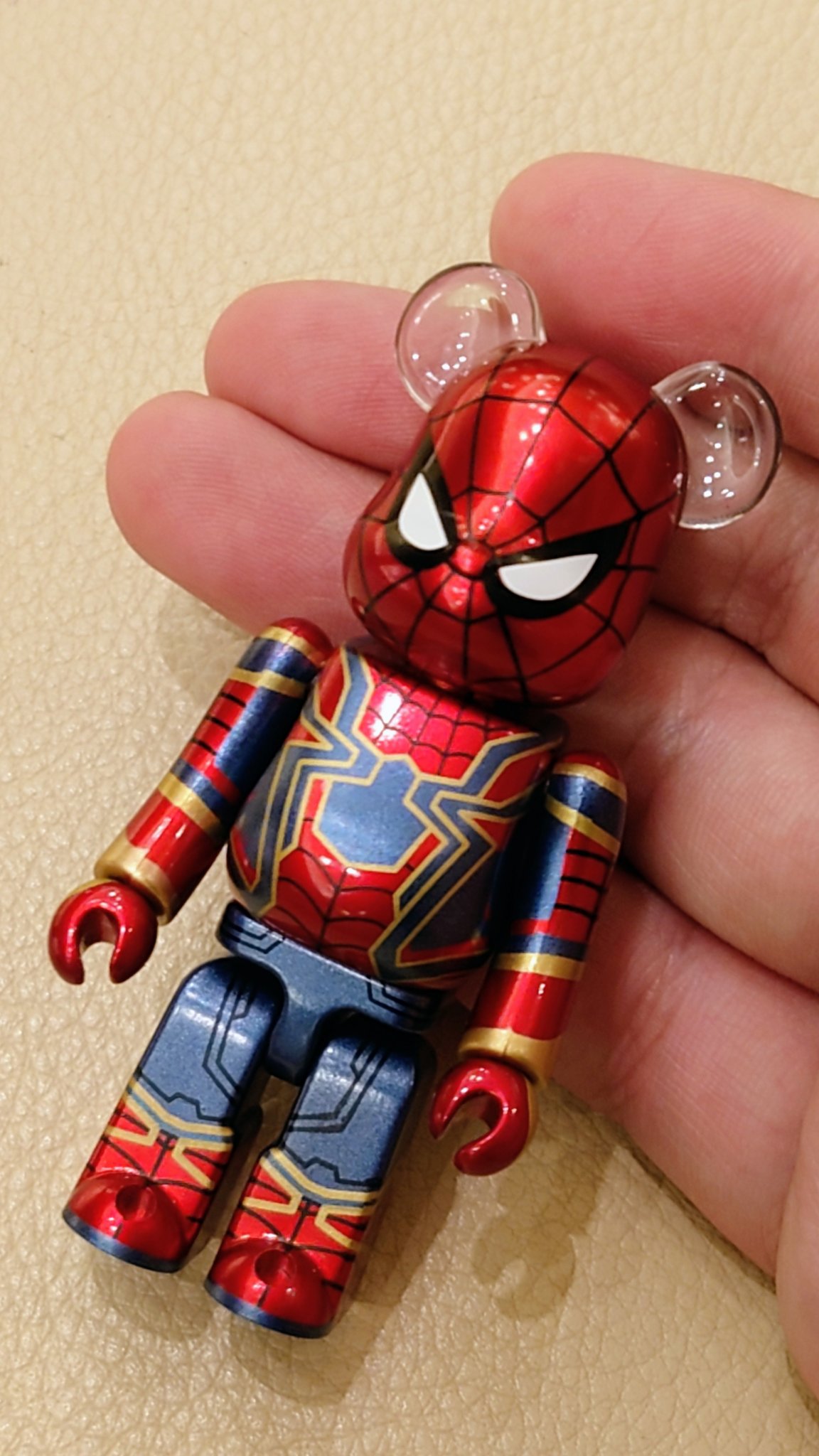 スパイダーマンとプロテアのスプリングスワッグ スパイダーマンとプロテアのスプリングスワッグ