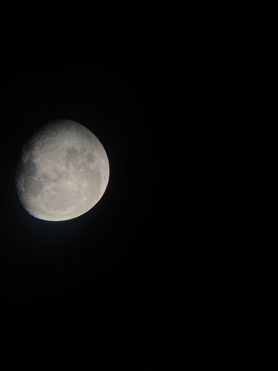 rudreaming's tweet photo. la nuit dernière au télescope 🔭🌑 https://t.co/twVs0TnmDB
