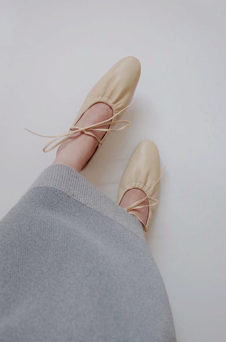 plumstore__'s tweet photo. ✼ 〰️ 𝑃𝑜𝑝𝑢𝑙𝑎𝑟 𝑆ℎ𝑜𝑒𝑠 𝐶𝑜𝑙𝑙𝑒𝑐𝑡𝑖𝑜𝑛  〰️ ✼ 

Craftsman Made Leather100% Ballet Shoes 

https://t.co/cIZTYevaxW https://t.co/LxQ5VIGCjn