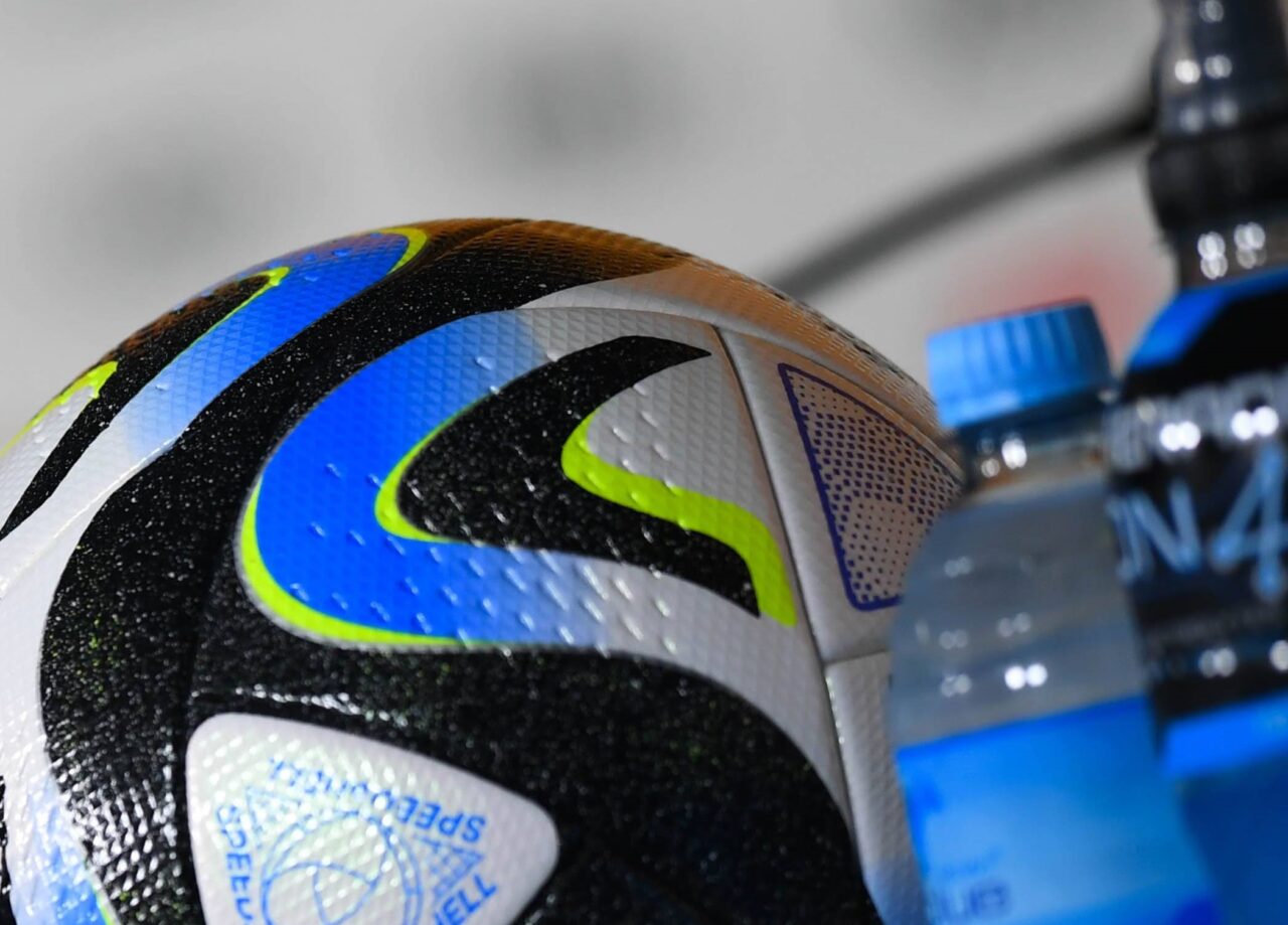 サッカーバカさん専用 ミカサ ミカサ ALMUNDO サッカーボール FT550B-YP-FQP-JUFA