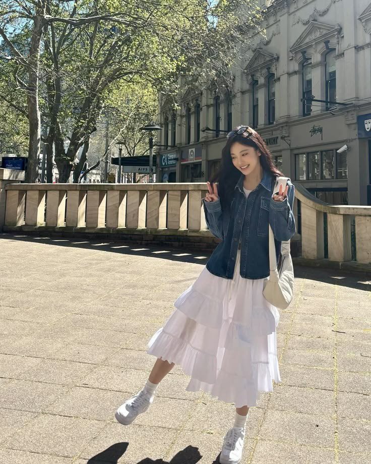 ❤︎, yihyun. tweet media