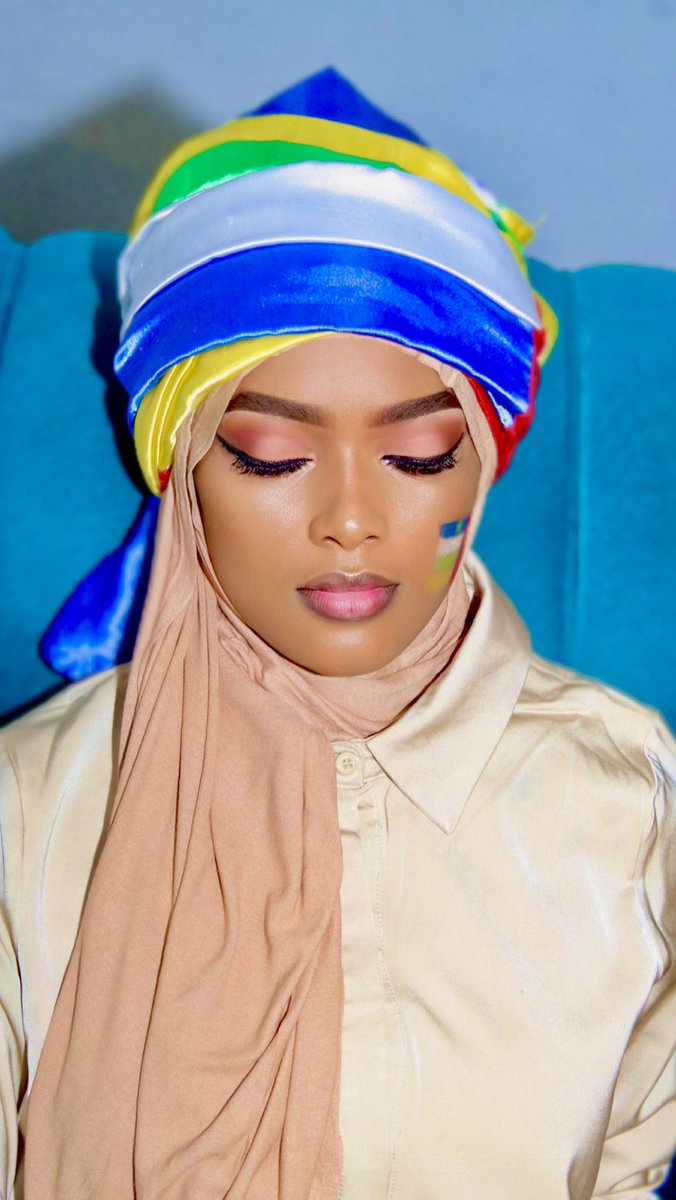 amania_algoni's tweet photo. Bonne fête de l’indépendance🇨🇫
En ce 13 août, je vous souhaite à tous beaucoup de fierté, de joie et d’espoir pour notre belle République Centrafricaine.
Restons unis, solidaires et fiers de nos couleurs. 
Vive la RCA et vive nous tous qui la faisons briller 🇨🇫 https://t.co/g4BxIzzxT8