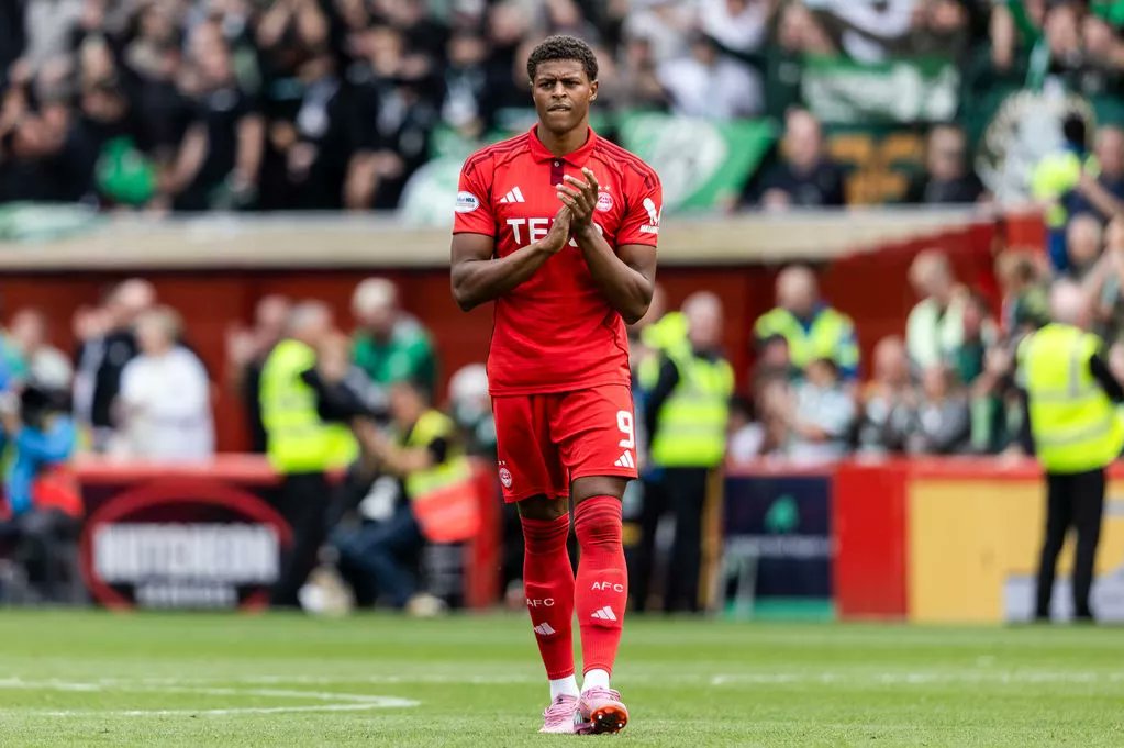 Daily Record Sport (@record_sport) on Twitter photo Write off Kusini Yengi at your peril as the Aberdeen striker will come good | <a href="/ScottBurns75/">Scott Burns</a> ✍️
dailyrecord.co.uk/sport/football… Write off Kusini Yengi at your peril as the Aberdeen striker will come good | <a href="/ScottBurns75/">Scott Burns</a> ✍️
dailyrecord.co.uk/sport/football…