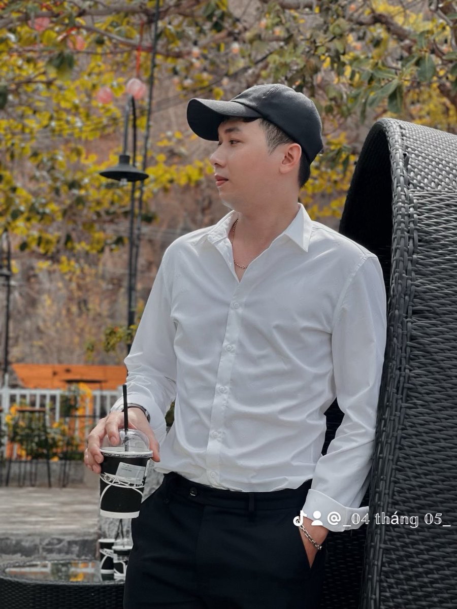 Traibd1995's tweet photo. Tân uyên Bình Dương làm quen nà https://t.co/vjs2I2J9Ng