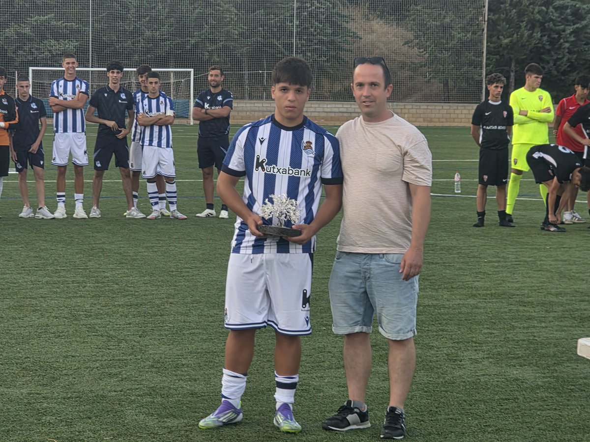 C.D. Zarramonza tweet media