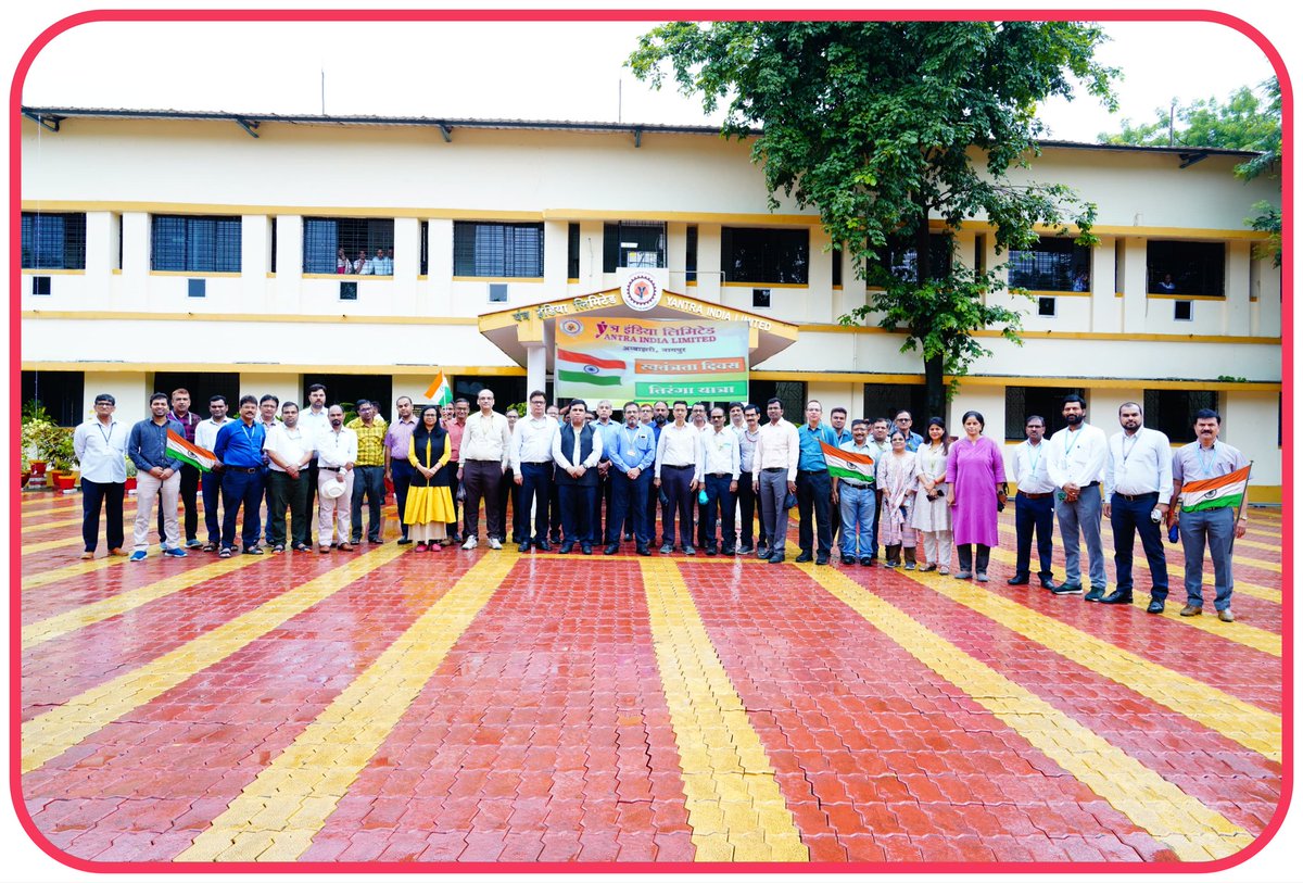 Yantra India Limited, Defence PSU, Govt. of India (@yantraindialtd) on Twitter photo In the true spirit of #HarGharTiranga, a spirited rally was flagged off from YILHQ by Sh Vijaykumar Iyer, CMD (Addl. Charge), & Sh Rajeev Kalra, Director (Fin)
Officers & staff strode together with pride, celebrating unwavering spirit of our great Nation
#HGT2025
<a href="/DefProdnIndia/">Defence Production India</a> In the true spirit of #HarGharTiranga, a spirited rally was flagged off from YILHQ by Sh Vijaykumar Iyer, CMD (Addl. Charge), & Sh Rajeev Kalra, Director (Fin)
Officers & staff strode together with pride, celebrating unwavering spirit of our great Nation
#HGT2025
<a href="/DefProdnIndia/">Defence Production India</a>