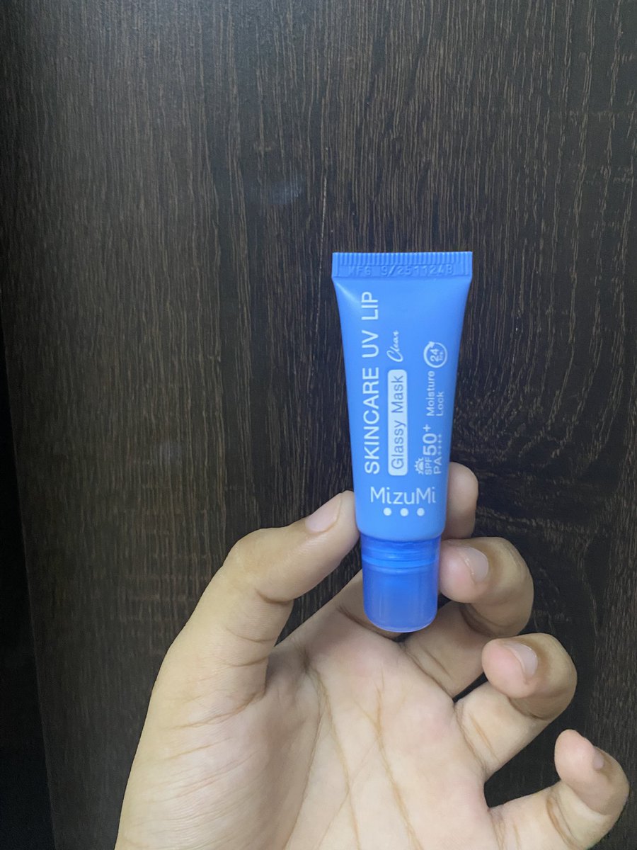 r4jaxDA's tweet photo. ปล่อยลิปมาร์กกันแดด mizumi 01 clear
90%++ พึ่งซื้อมาวันก่อนค่ะ

😻130 รส. ค่า

#ส่งต่อสกินเเคร์ #ส่งต่อmizumi https://t.co/PEq4aGk39e