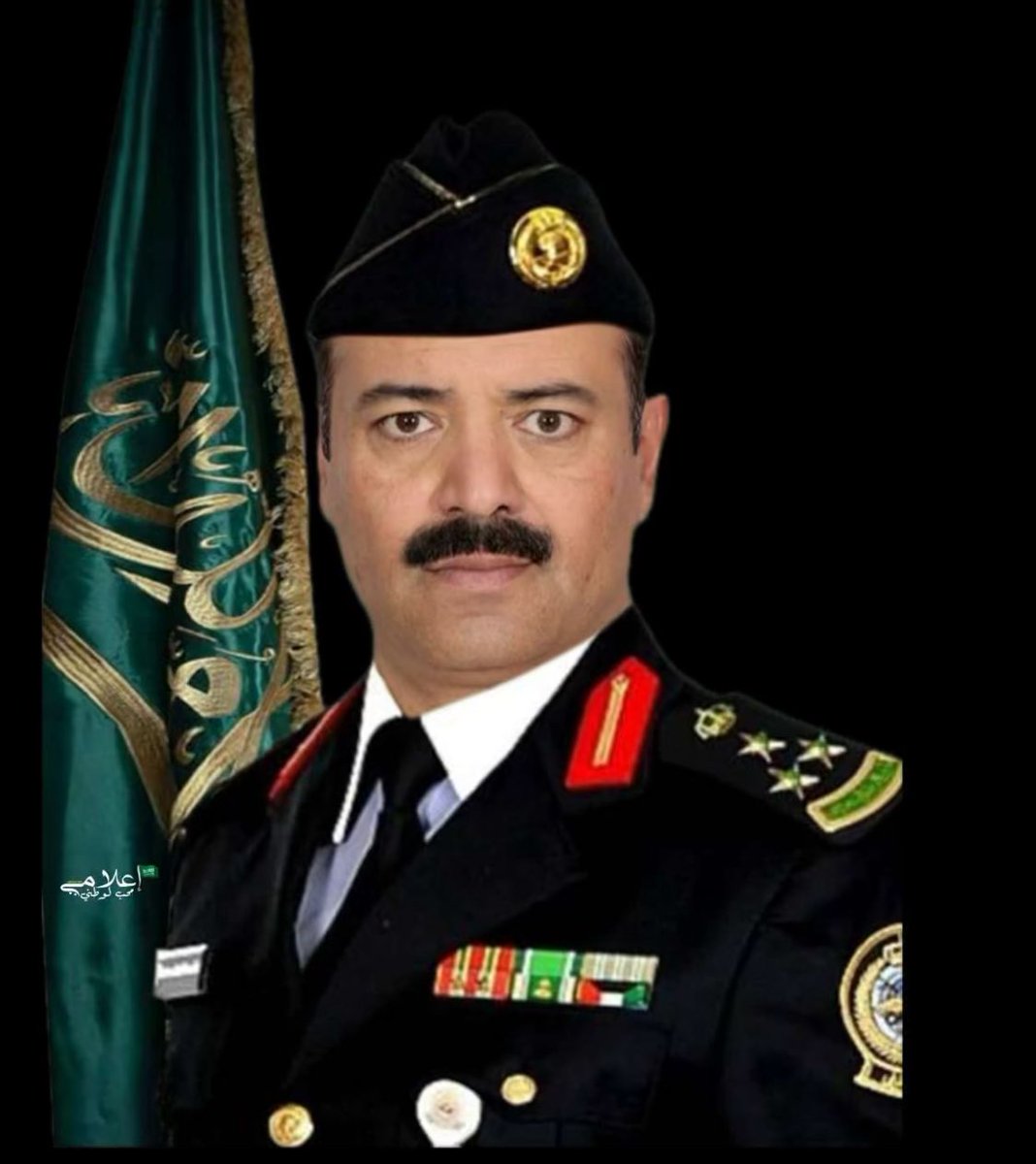 نبارك لسعادة العميد محمد بن شديد بن بداح آل سعد الترقية لرتبة عميد في الحرس الوطني ونرجو من الله له مزيد التوفيق والنجاح ::::