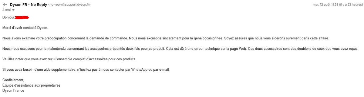Laukyo's tweet photo. @Dyson 
I purchased a Dyson V15 Detect Absolute Gold from your website in France
Your page mentioned two Digital Motorbar™ brush bars (proof below), but I only received one.
Your customer service is refusing to ship or offer compensation. What do you plan to do?
#CustomerService https://t.co/d9T1XRqoRX
