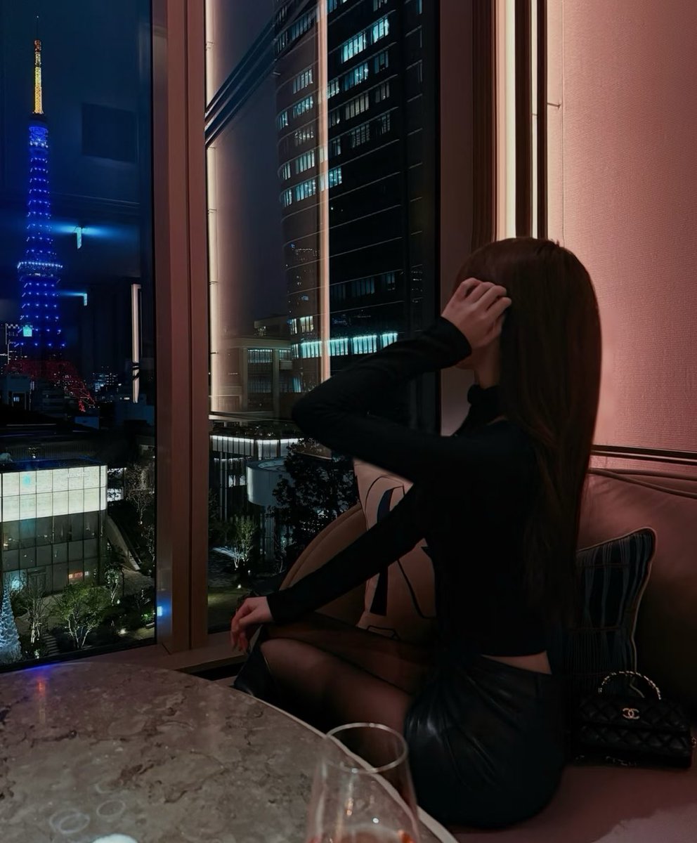 1000✖️10🎁

🇲🇴

高単価、少ない本数で1日50以上も狙えます。

スタイル、ルックスに自信のある女性
国内高級D◯、ラ◯ンジの方多いです。

5日で300以上行った女性もいます。

ブルーカード取得もサポートできるので
ご連絡お待ちしてます💎