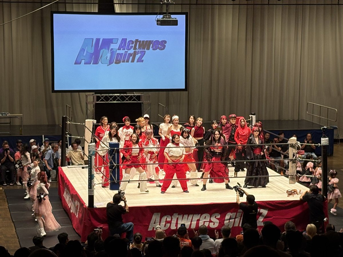 kenta_syumiaka's tweet photo. 本日は #アクトレスガールズ💃
#アクトレスリング #ACTGAME https://t.co/8M8fWIGOes