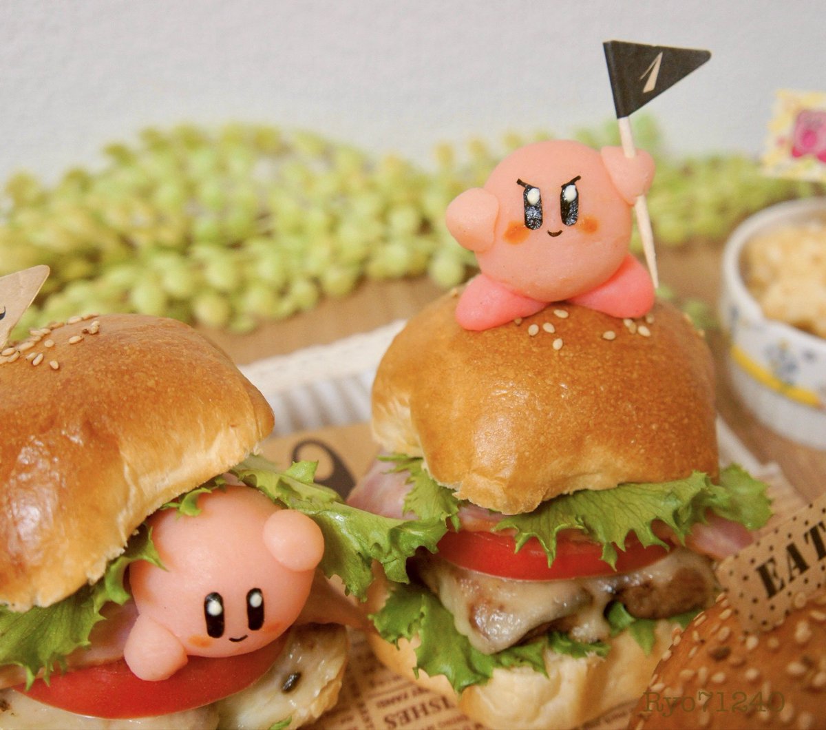 星型のバンズを焼いてカービィバーガーを作りました🍔
カービィちゃんはマッシュポテトです