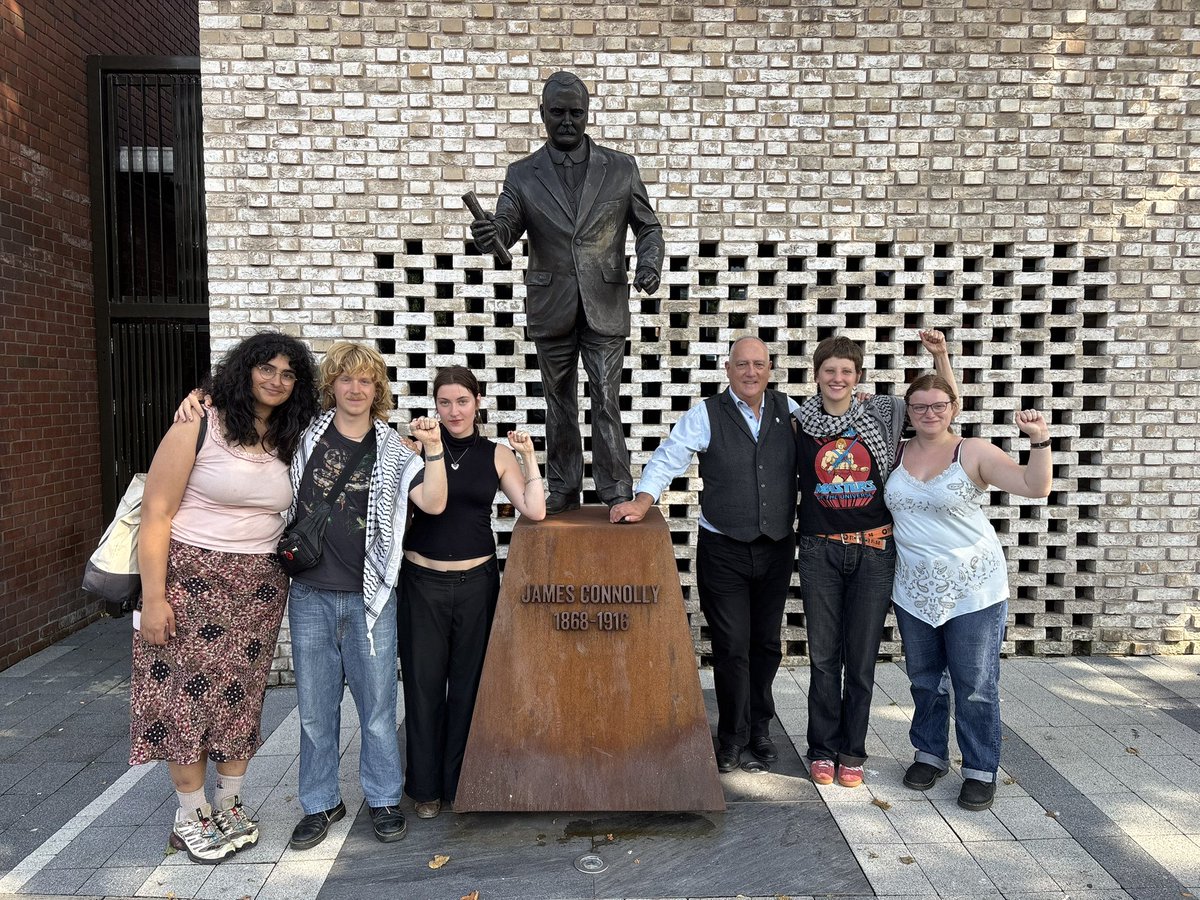 Áras Uí Chonghaile | James Connolly Visitor Centre (@jamesconnollyvc) on Twitter photo Velkommen! 👋🇩🇰
We welcomed a lovely group from Denmark to Áras Uí Chonghaile this week.
Discovering the remarkable life and politics of James Connolly, the legendary trade union leader. Velkommen! 👋🇩🇰
We welcomed a lovely group from Denmark to Áras Uí Chonghaile this week.
Discovering the remarkable life and politics of James Connolly, the legendary trade union leader.