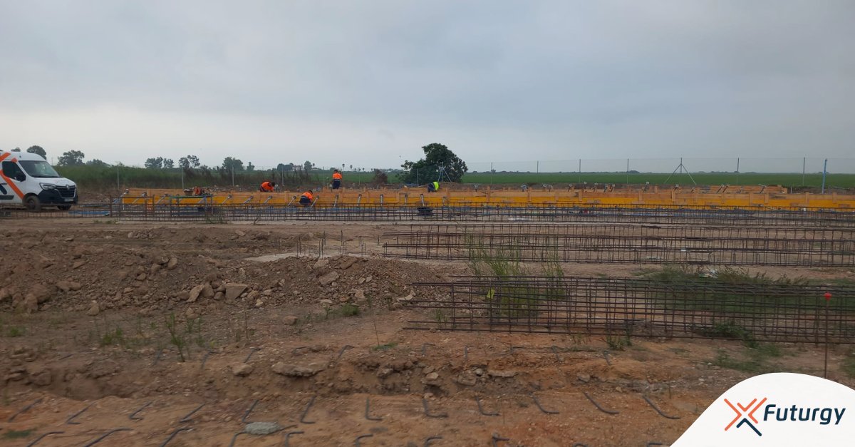 futurgy_solar's tweet photo. Avanzamos en la modernización del regadío en Puebla del Río (Sevilla).

Realizamos hormigonado para optimizar el uso del agua, mejorar la eficiencia hidráulica y preparar la red para integrar renovables.

Descubre más:
🔗 https://t.co/LVl92sXu0E

#Futurgy #AgriculturaSostenible https://t.co/wbx2JRJyWZ