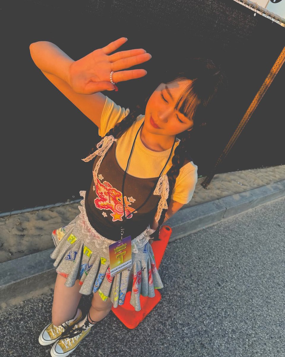 예온. ◠‿◠ tweet media