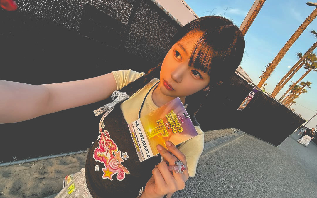 예온. ◠‿◠ tweet media