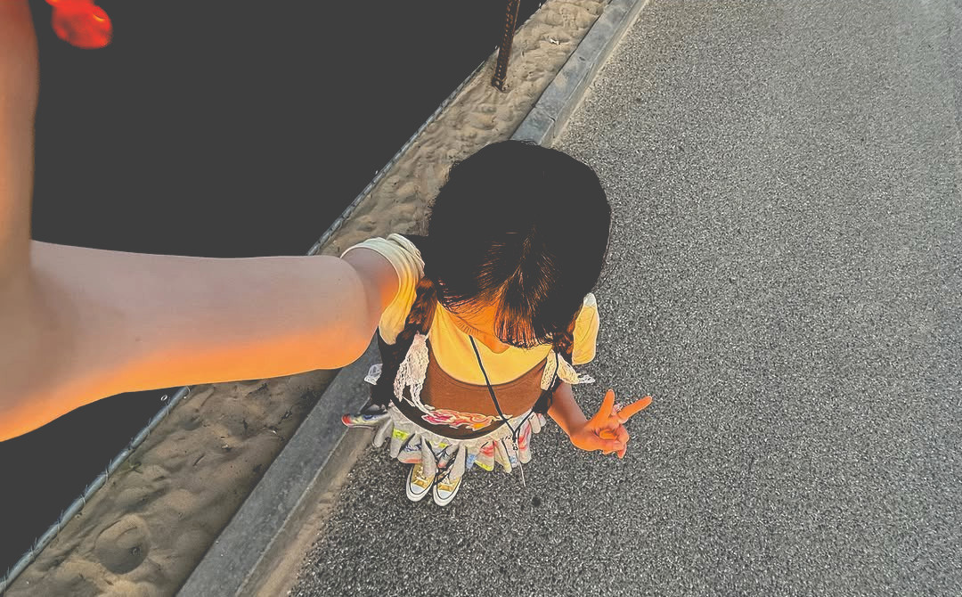 예온. ◠‿◠ tweet media